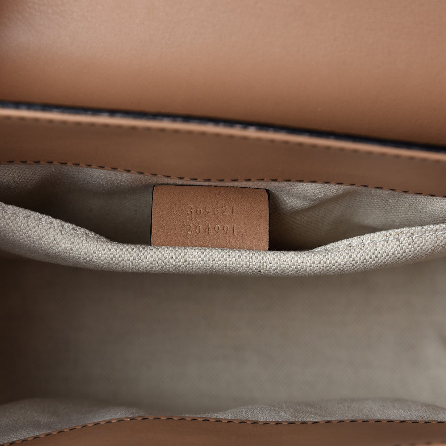 Guccissima Small Emily Chain Shoulder Bag Camelia