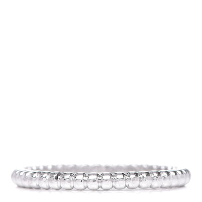 Van Cleef & Arpels 18K White Gold Small Perlee Ring 58 8.25 1 of 5
