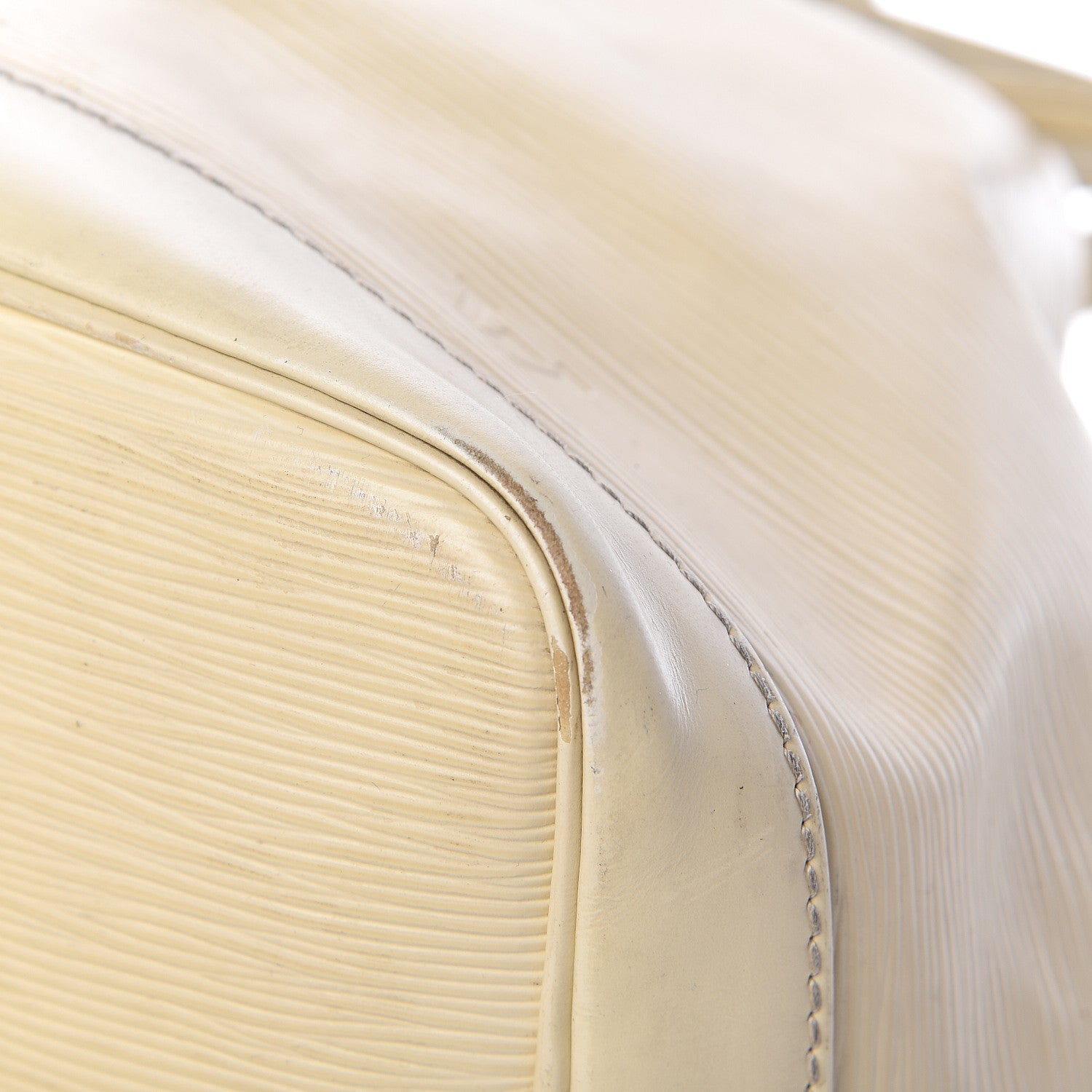 Louis Vuitton Epi Petit Noe NM Ivory 22 of 25