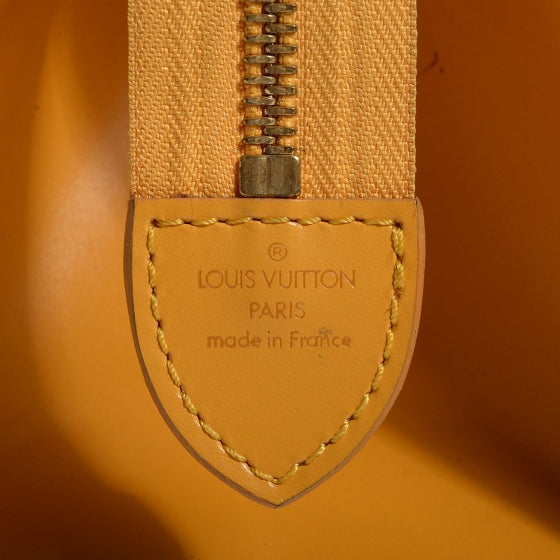 Louis Vuitton Epi Sac Triangle Tassil 7 of 7