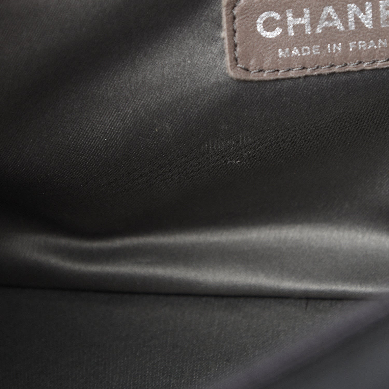 Chanel Glazed Caviar Small Pocket In The City Shoulder Bag Black 7 of 11