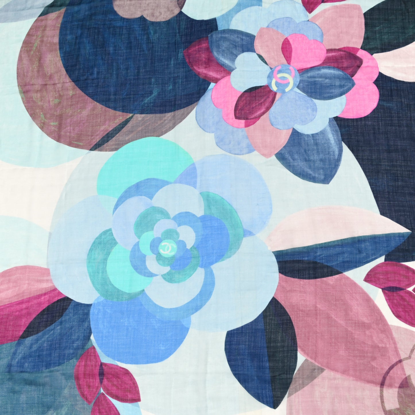 Cashmere CC Floral Stole Multicolor