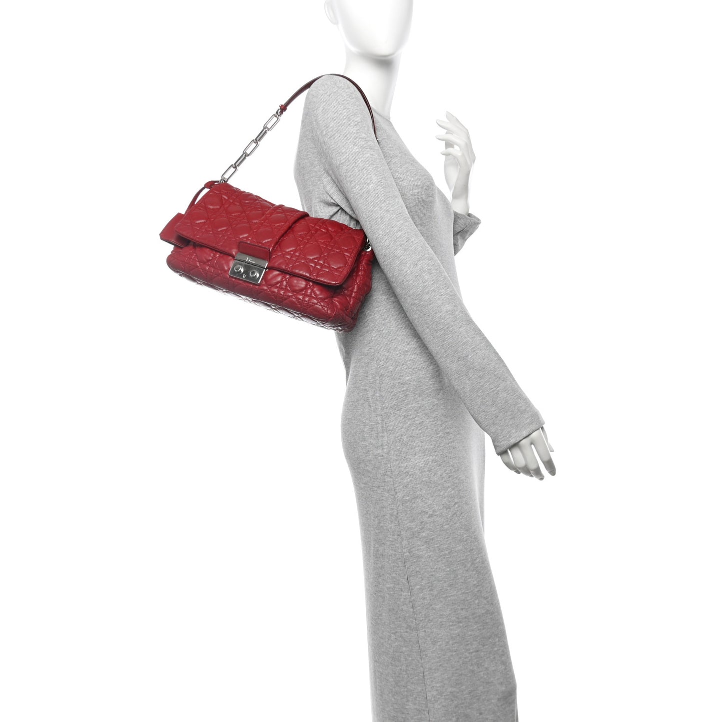 Lambskin Cannage Medium New Lock Flap Red