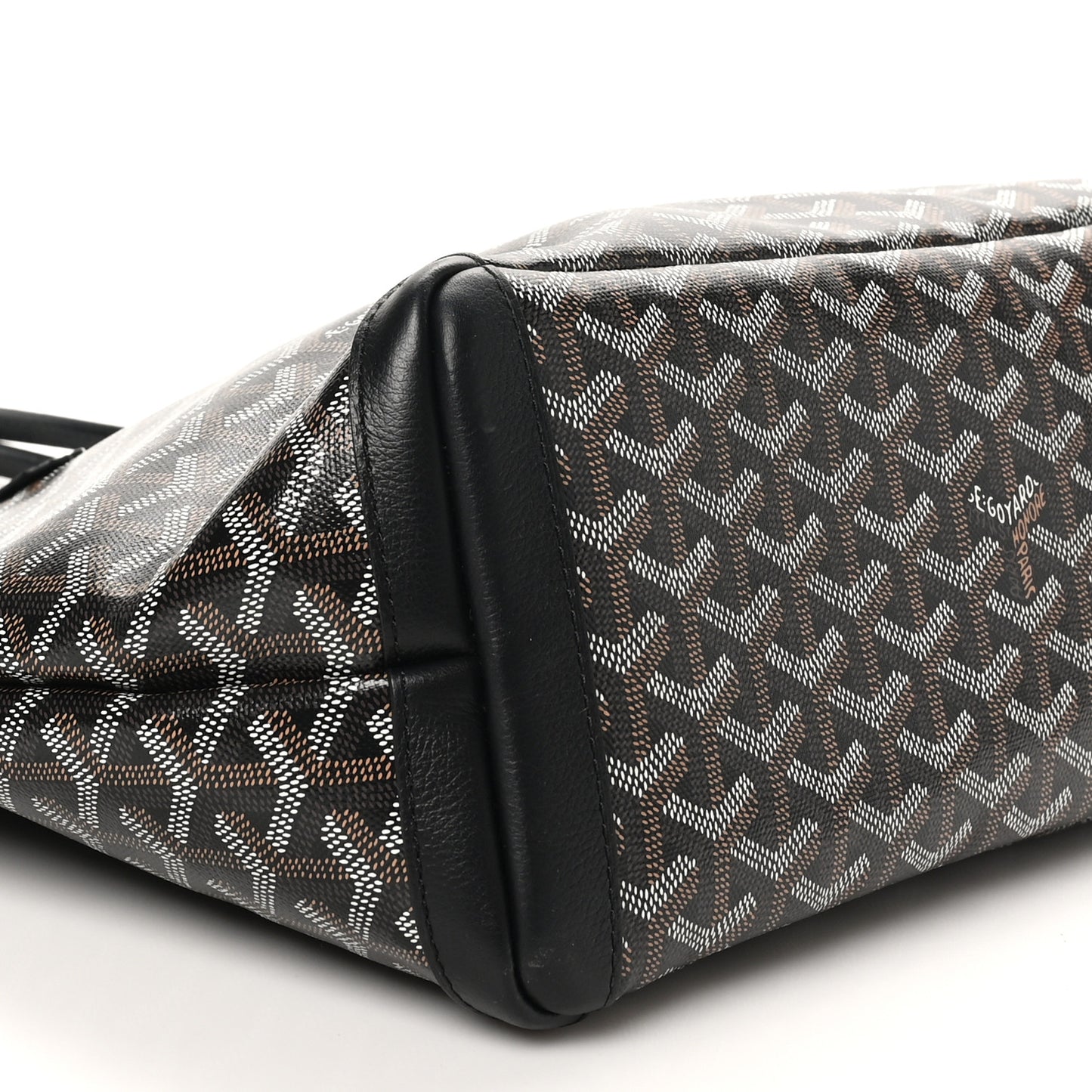Goyardine Artois PM Black