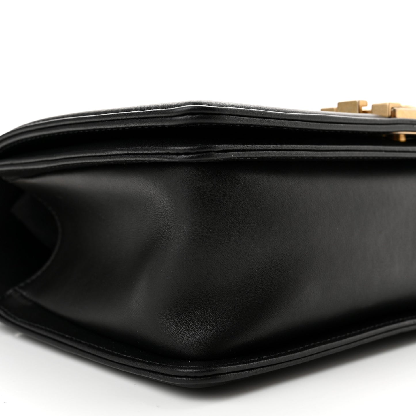 Calfskin Quilted Medium Boy Flap Black