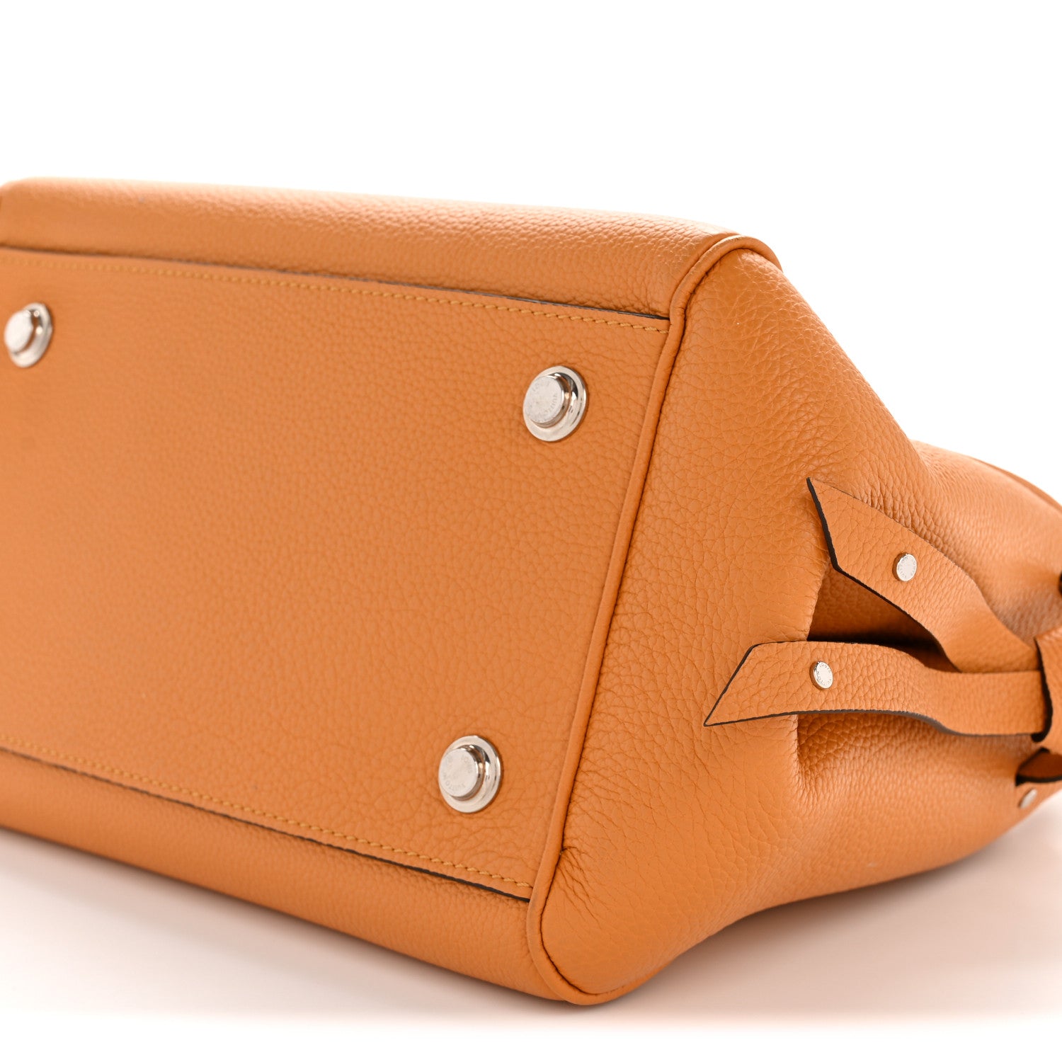 Louis Vuitton Veau Nuage Milla PM Safran 10 of 14