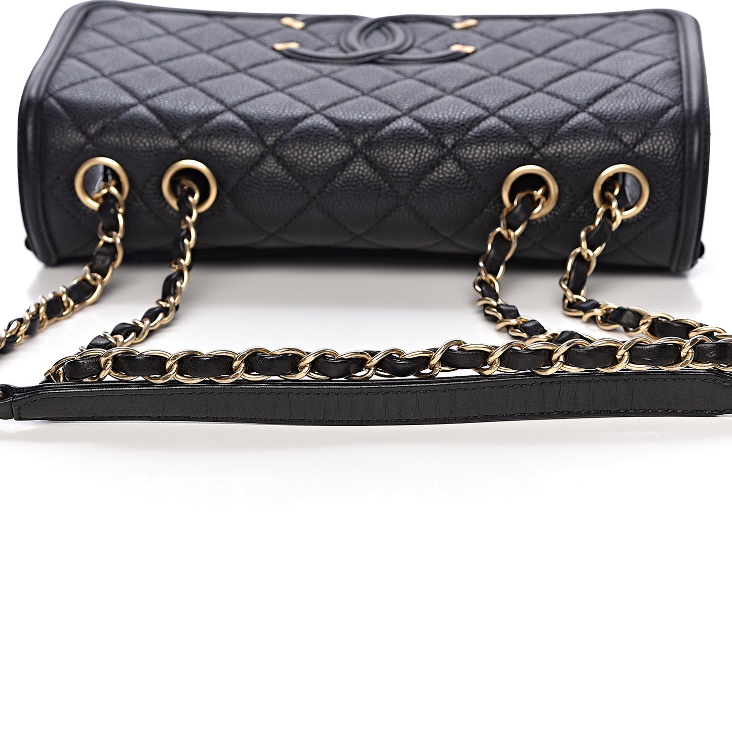 Caviar Quilted Medium CC Filigree Flap Black