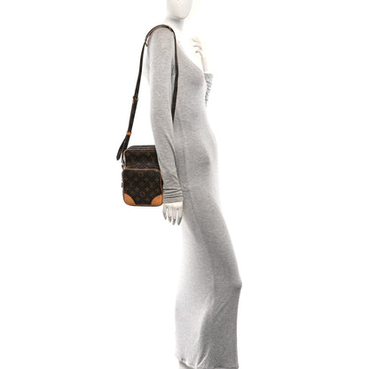 Louis Vuitton Monogram Amazone 3 of 19
