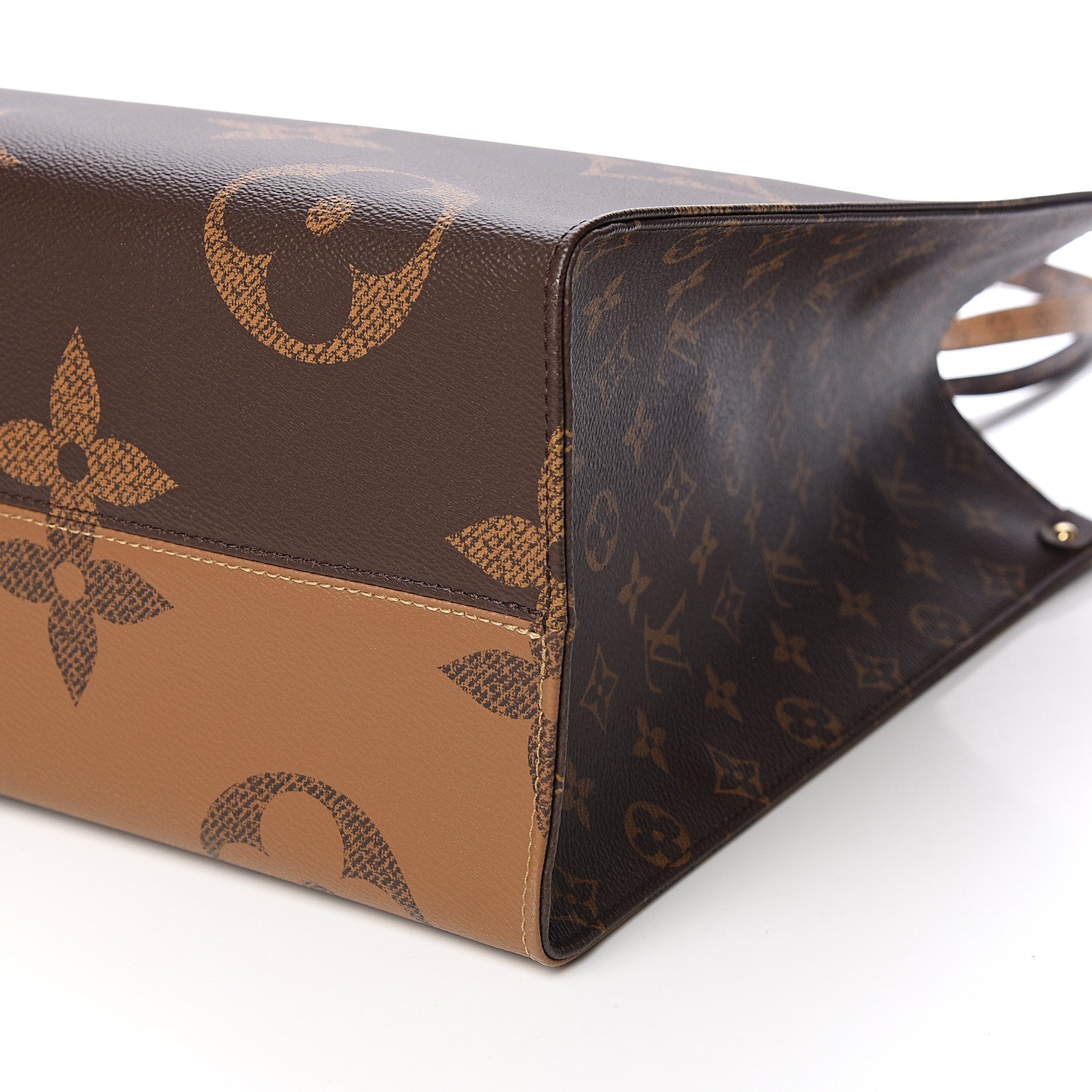 Louis Vuitton Reverse Monogram Giant Onthego GM 7 of 8