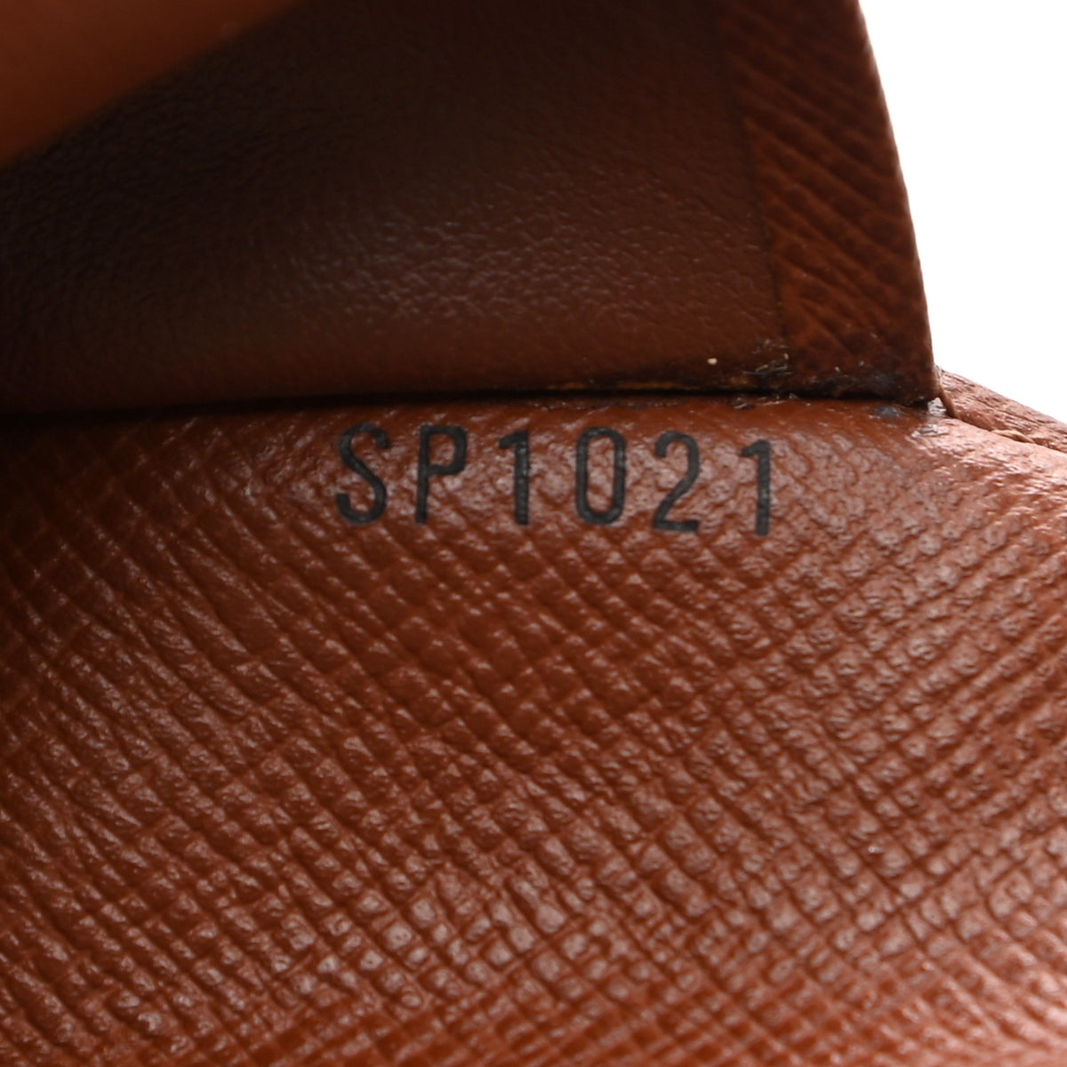 Louis Vuitton Monogram Medium Ring Agenda Cover 7 of 14