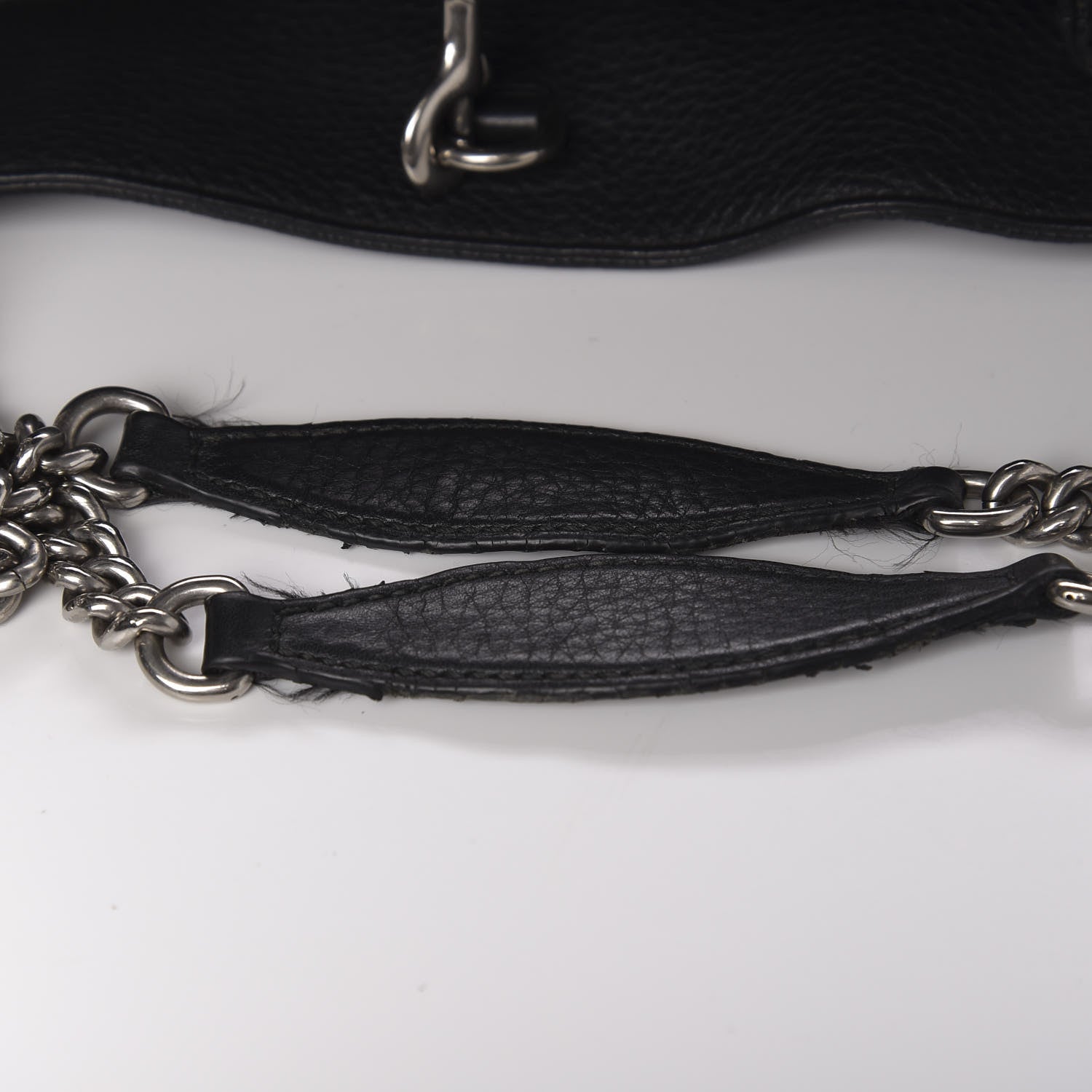 Gucci Pebbled Calfskin Studded Medium Soho Chain Shoulder Bag Black 11 of 15