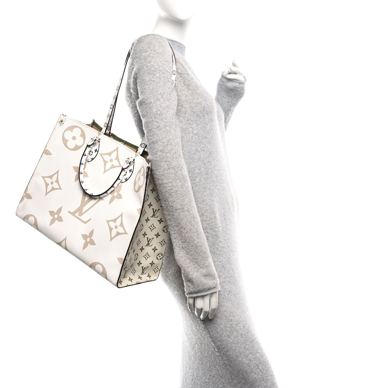 Louis Vuitton Monogram Giant Onthego GM Kaki Beige 2 of 10