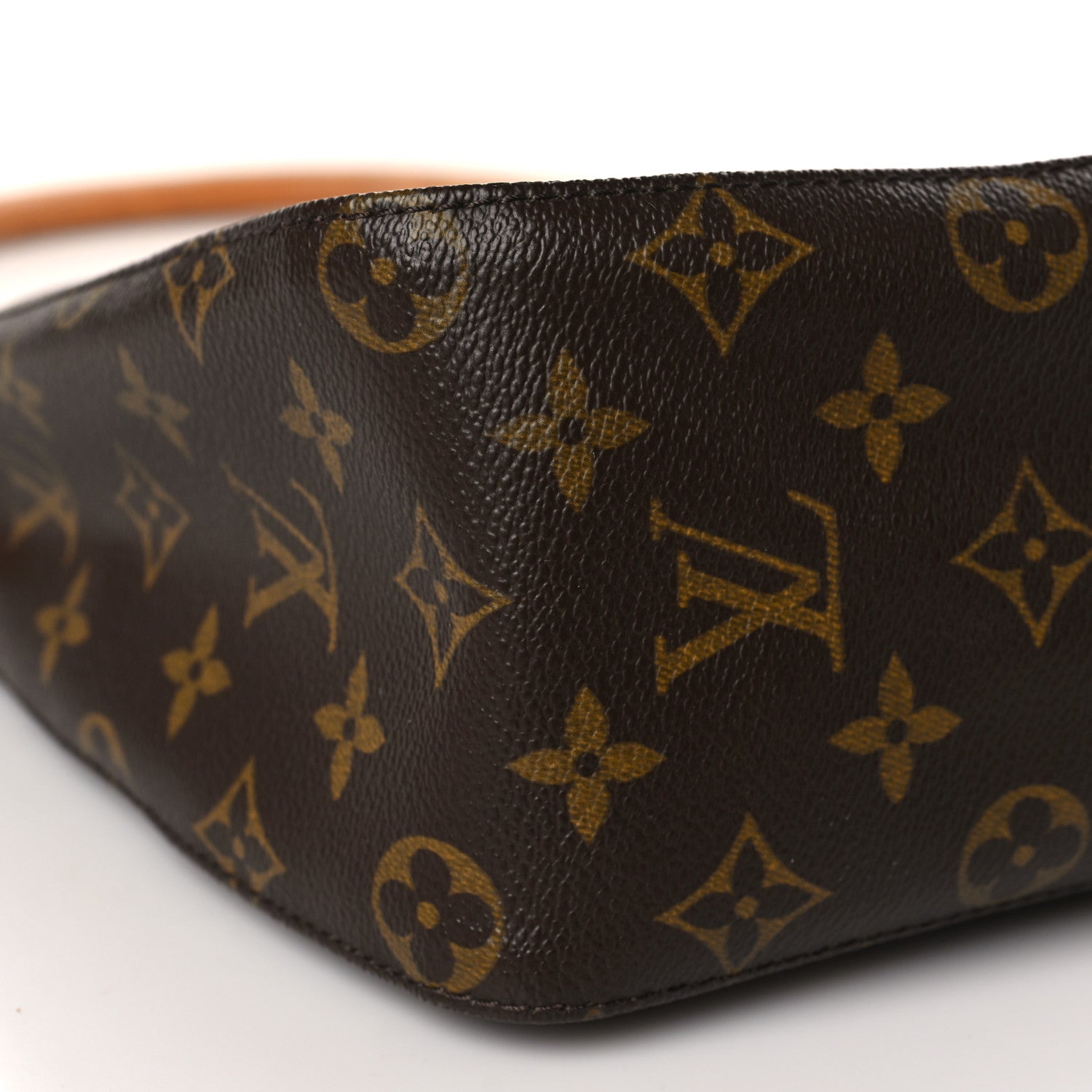 Louis Vuitton Monogram Looping MM 7 of 8