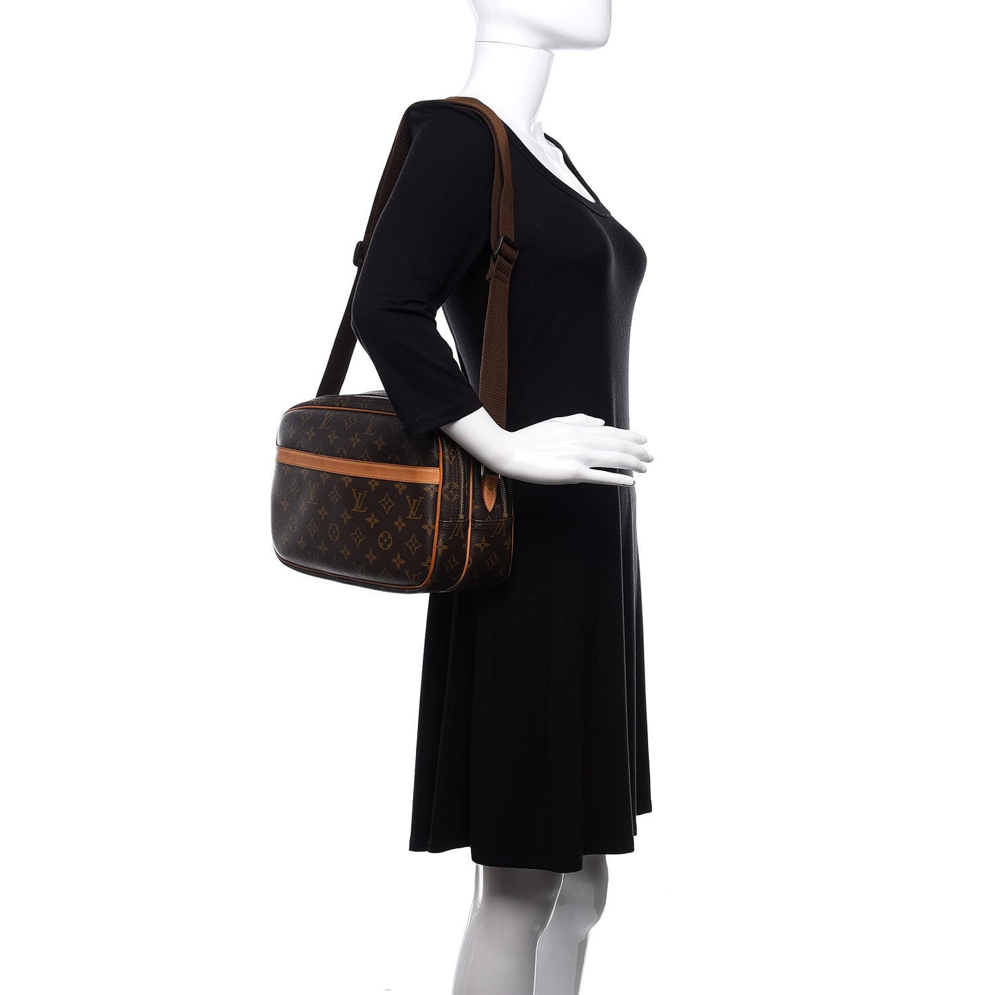 Monogram Reporter PM