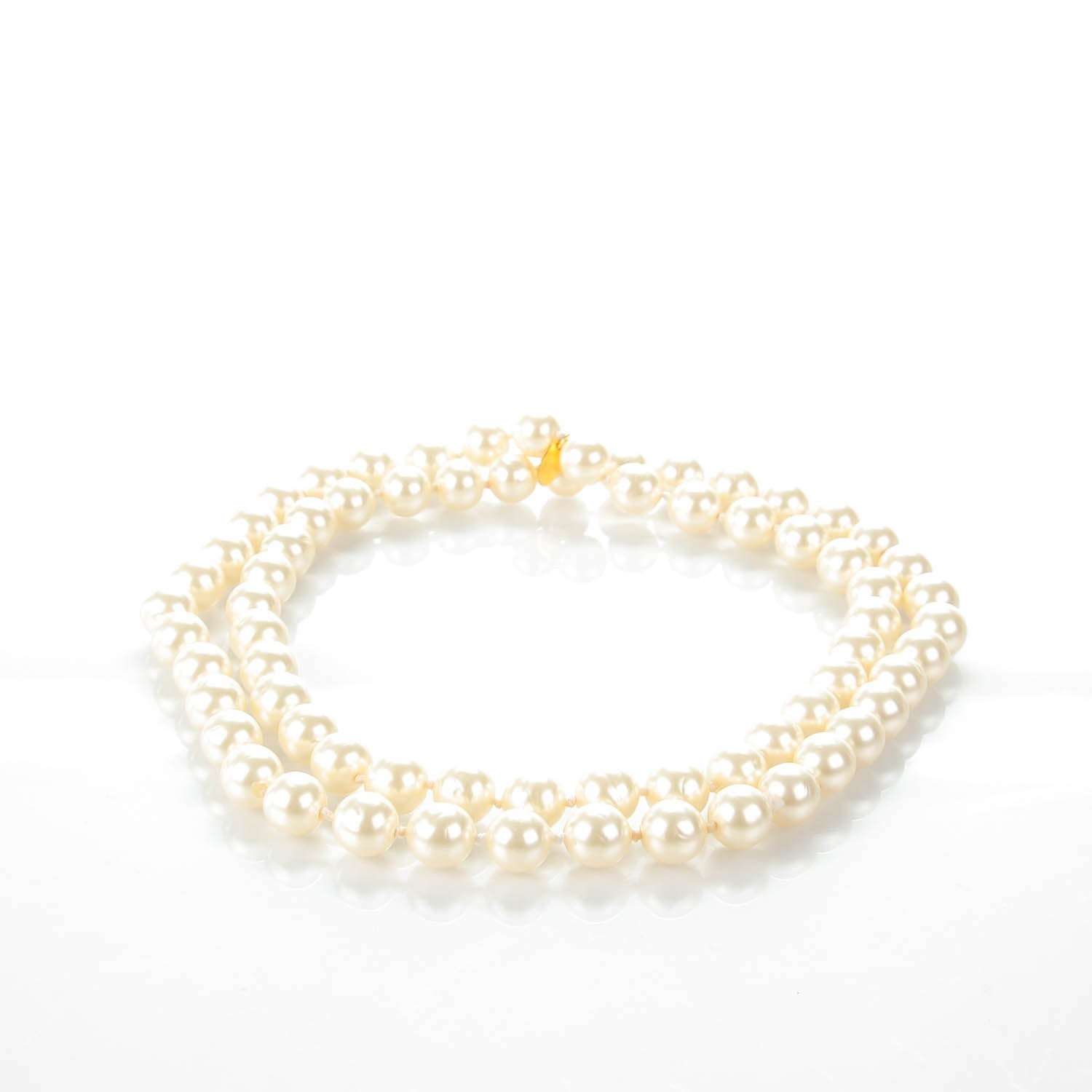 Chanel Pearl Long Necklace Gold 4 of 4