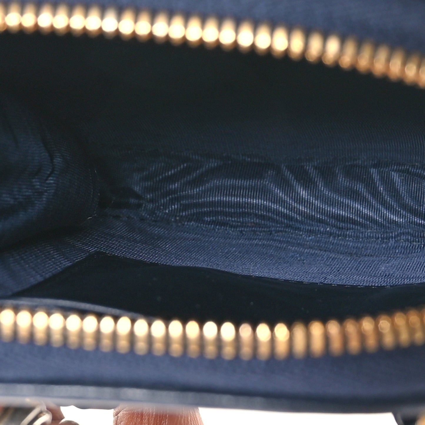 Oblique 30 Montaigne Phone Holder Blue