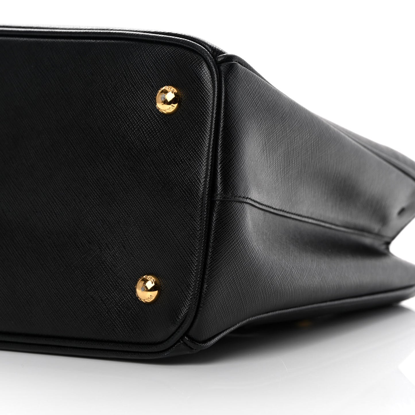 Saffiano Lux Medium Tote Black