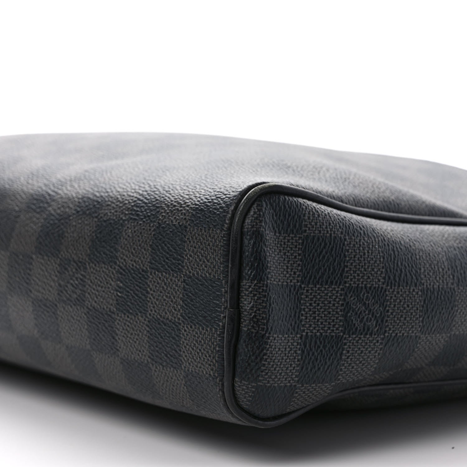 Louis Vuitton Damier Graphite Dayton Reporter MM 8 of 11