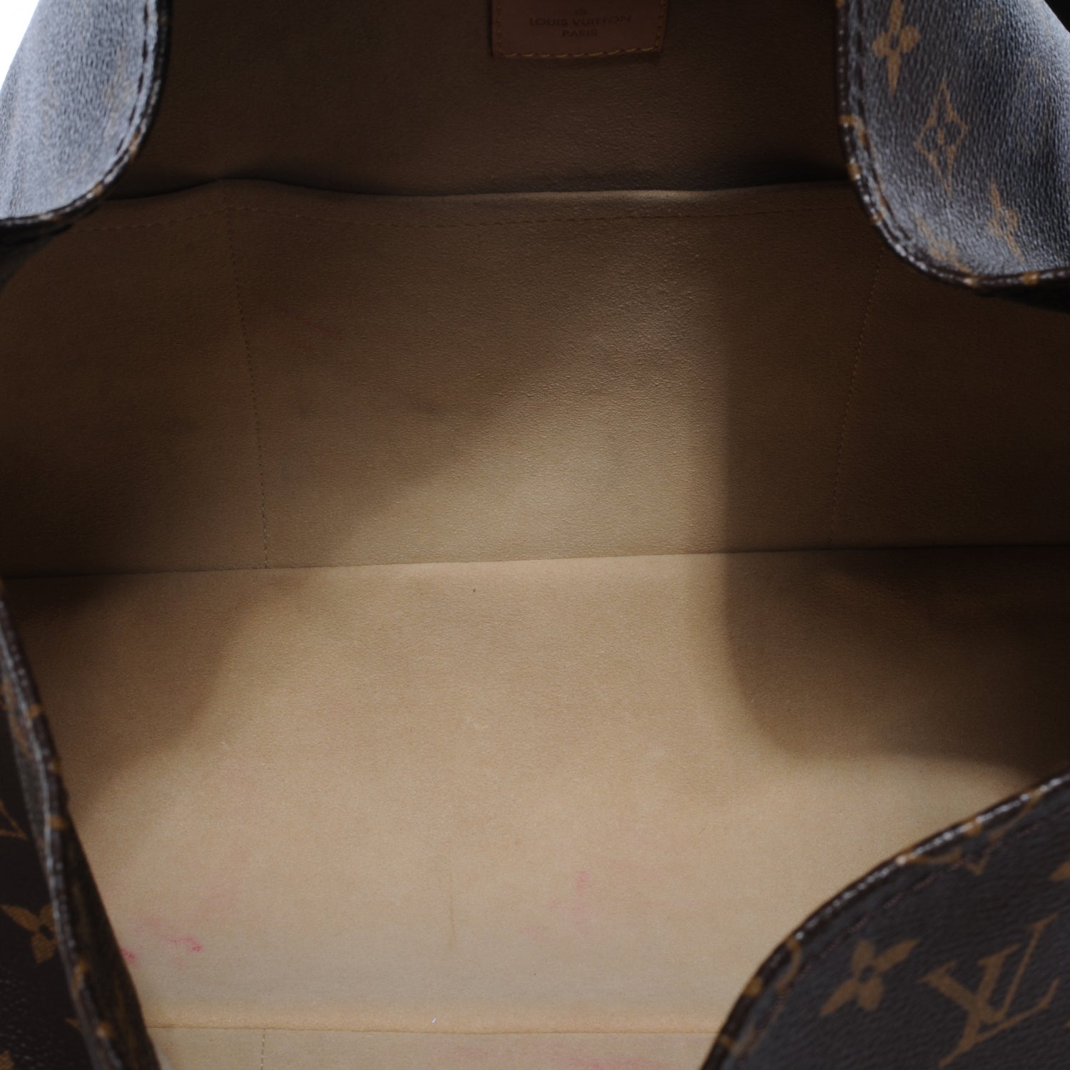 Louis Vuitton Monogram Artsy GM 5 of 8