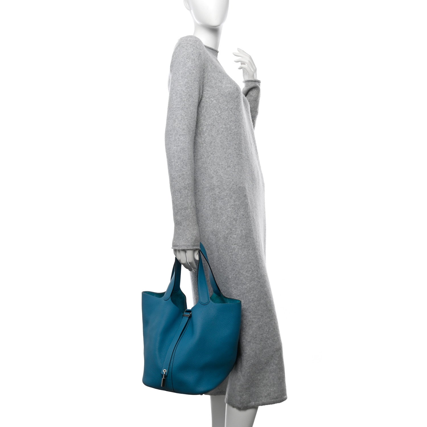 Hermes Taurillon Clemence Picotin Lock 26 GM Turquoise 2 of 14