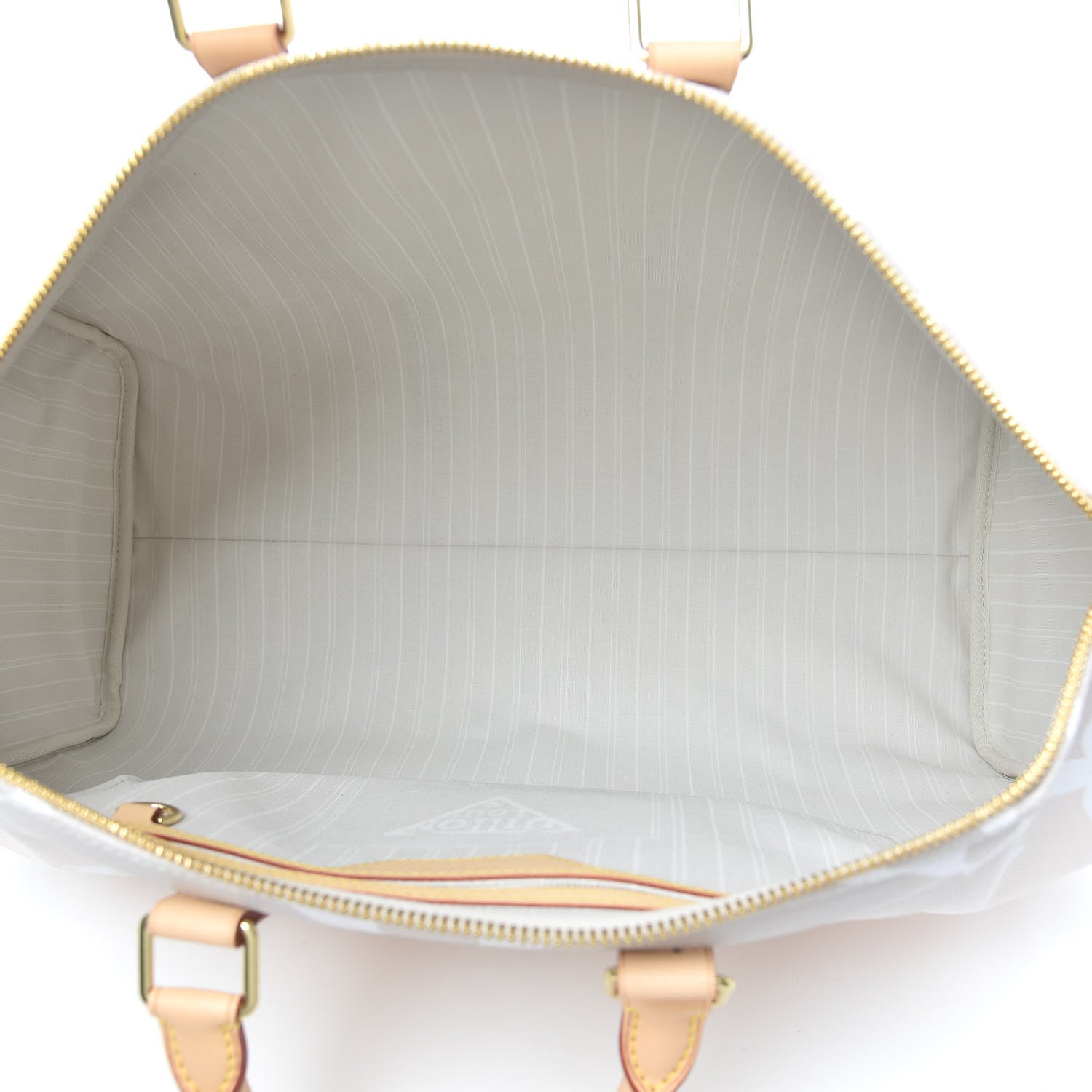 Louis Vuitton Monogram Giant By The Pool Keepall Bandouliere 45 Brume 4 of 8