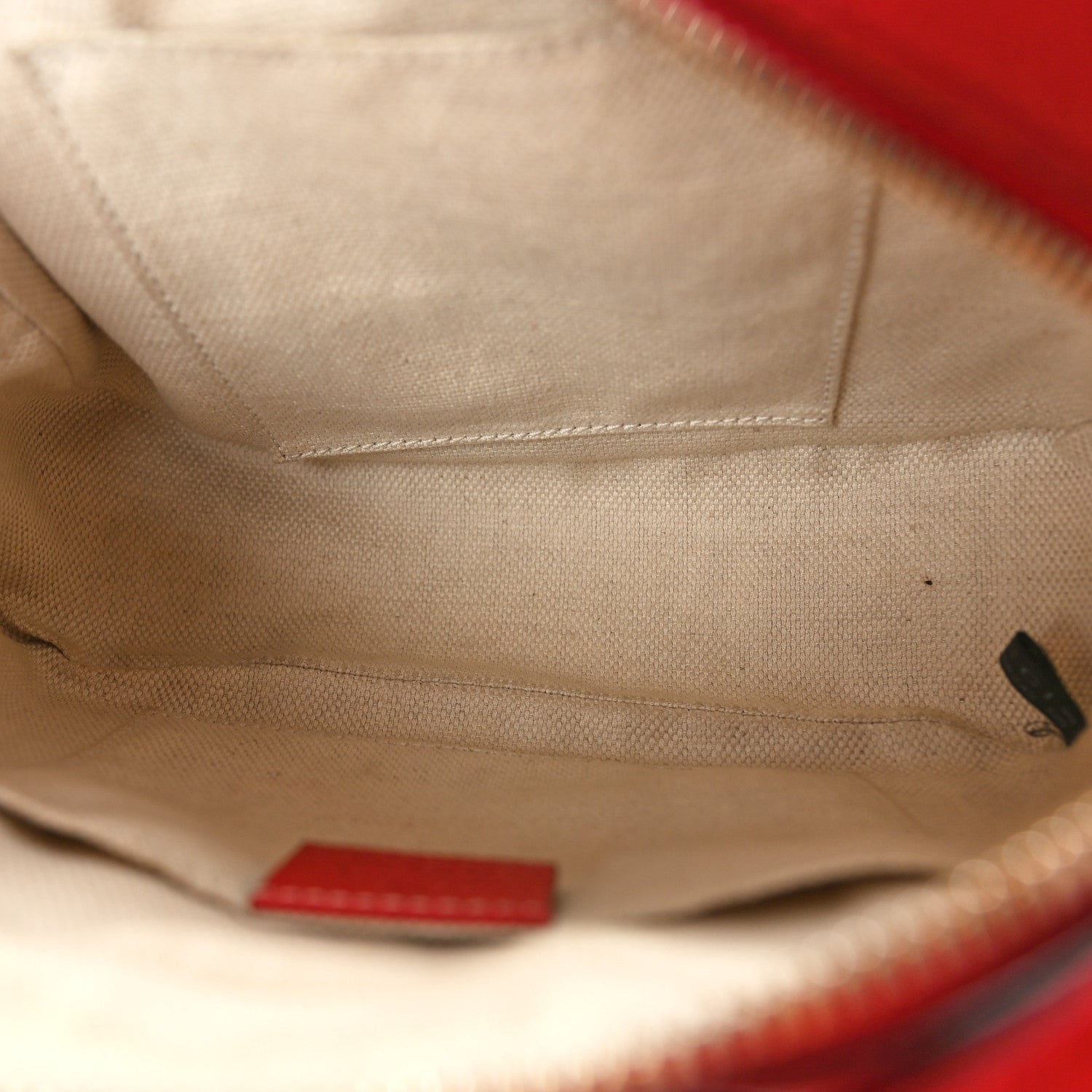 Gucci Pebbled Calfskin Small Soho Disco Bag Tabasco Red 5 of 10