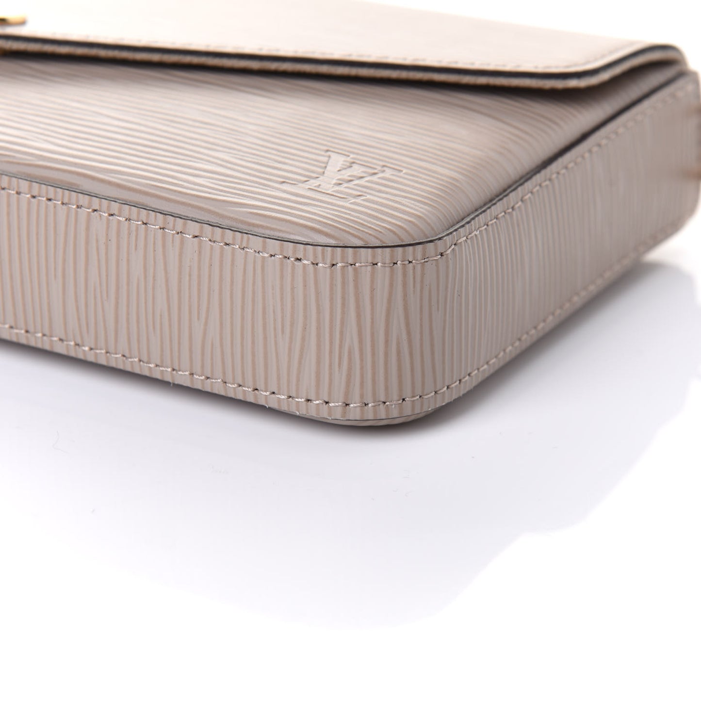 Epi Felicie Pochette Chain Wallet Galet