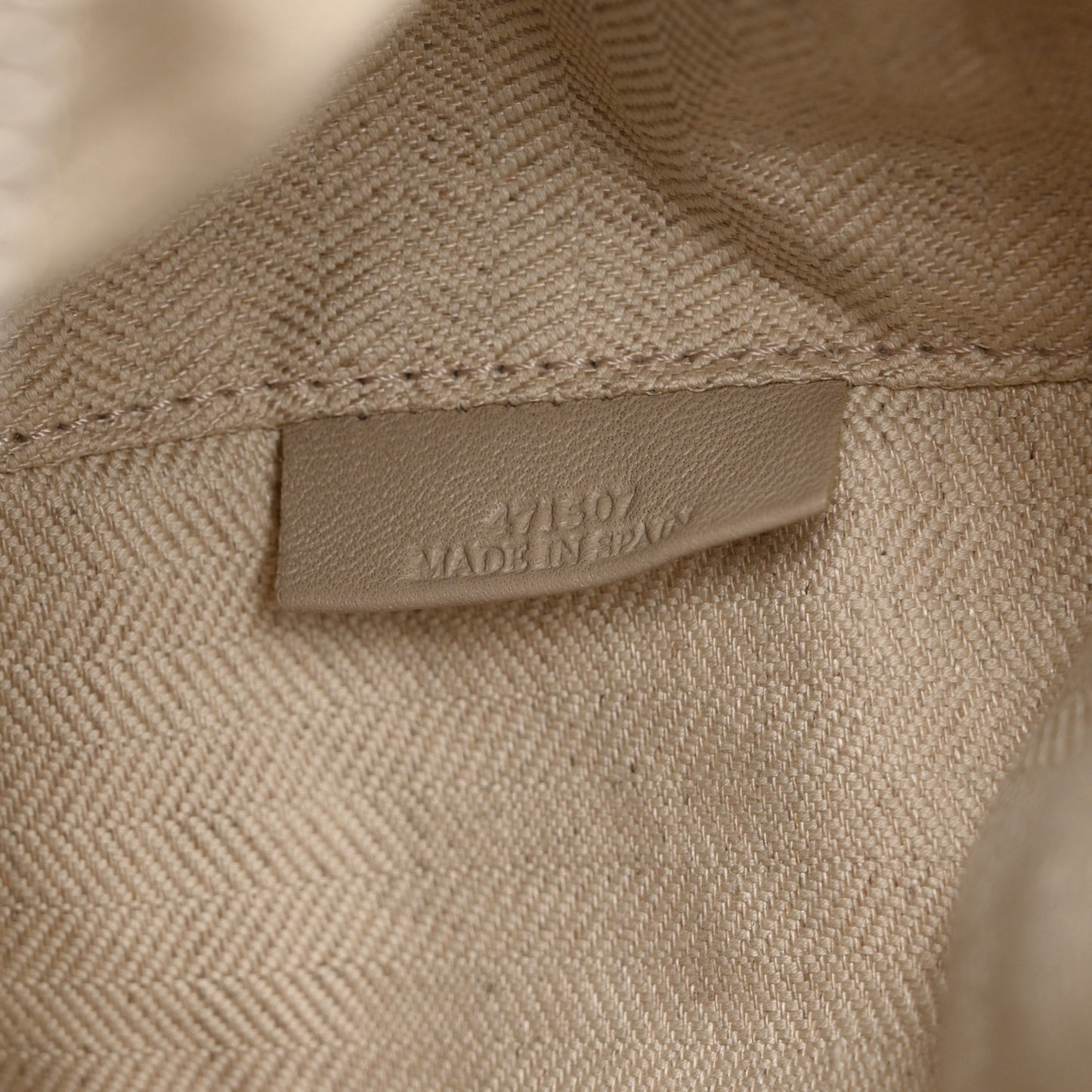 Calfskin Medium Puzzle Bag Light Oak