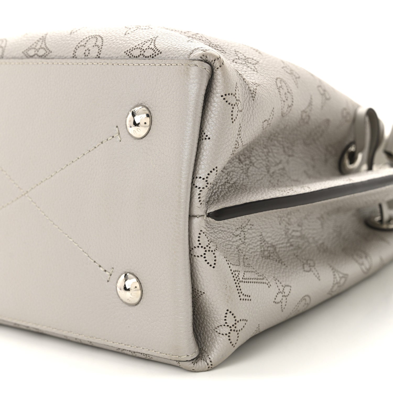 Louis Vuitton Mahina Muria Gris Souris 9 of 9