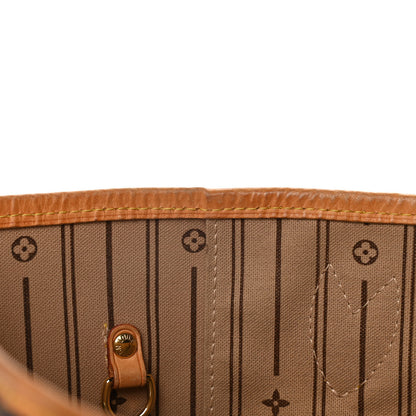 Louis Vuitton Monogram Neverfull MM 18 of 24