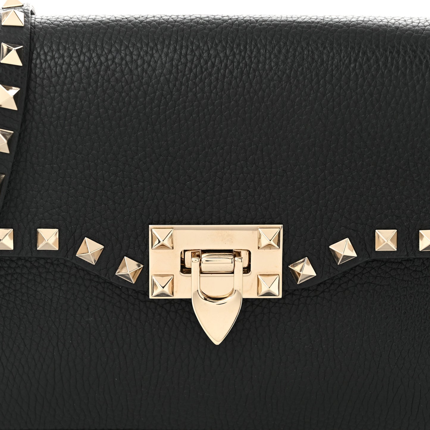 Pebbled Calfskin Medium Rockstud Flip Lock Crossbody Bag Black