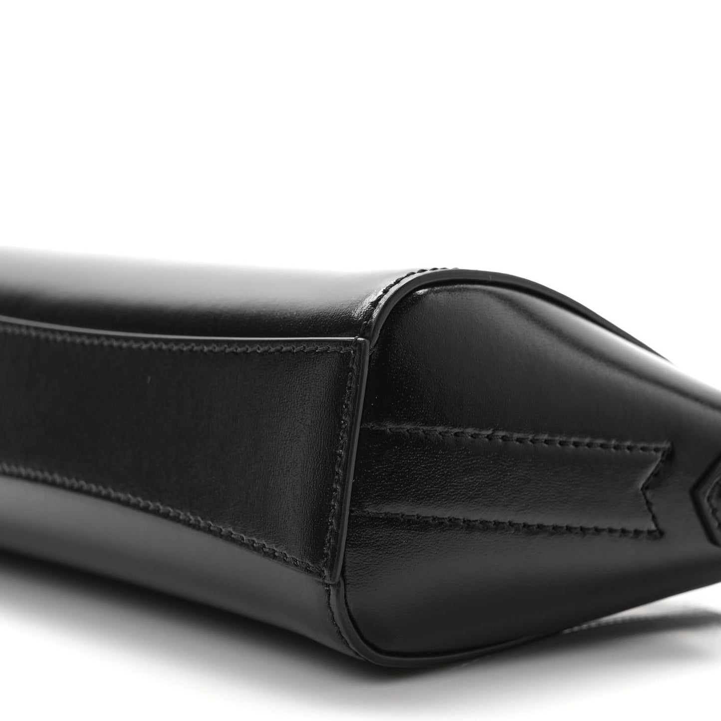 Box Calfskin XS Antigona Black