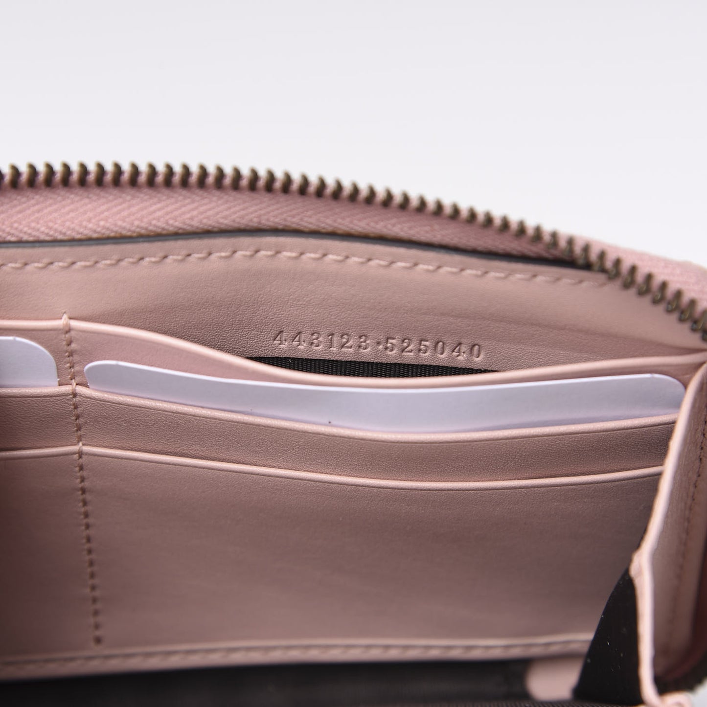 Calfskin Matelasse GG Marmont Zip Around Wallet Perfect Pink