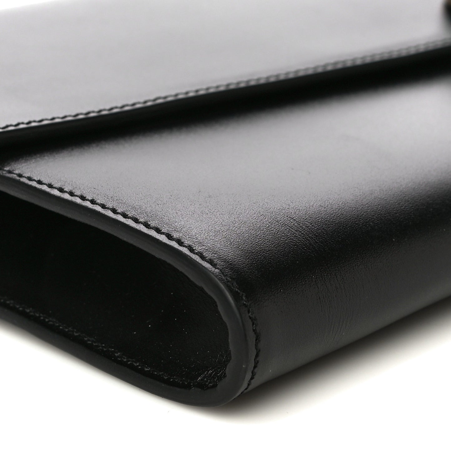 Shiny Calfskin Maillon Triomphe Clutch Black