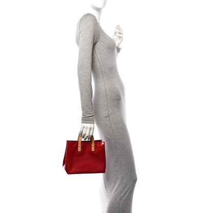 Louis Vuitton Vernis Reade PM Rouge 2 of 10