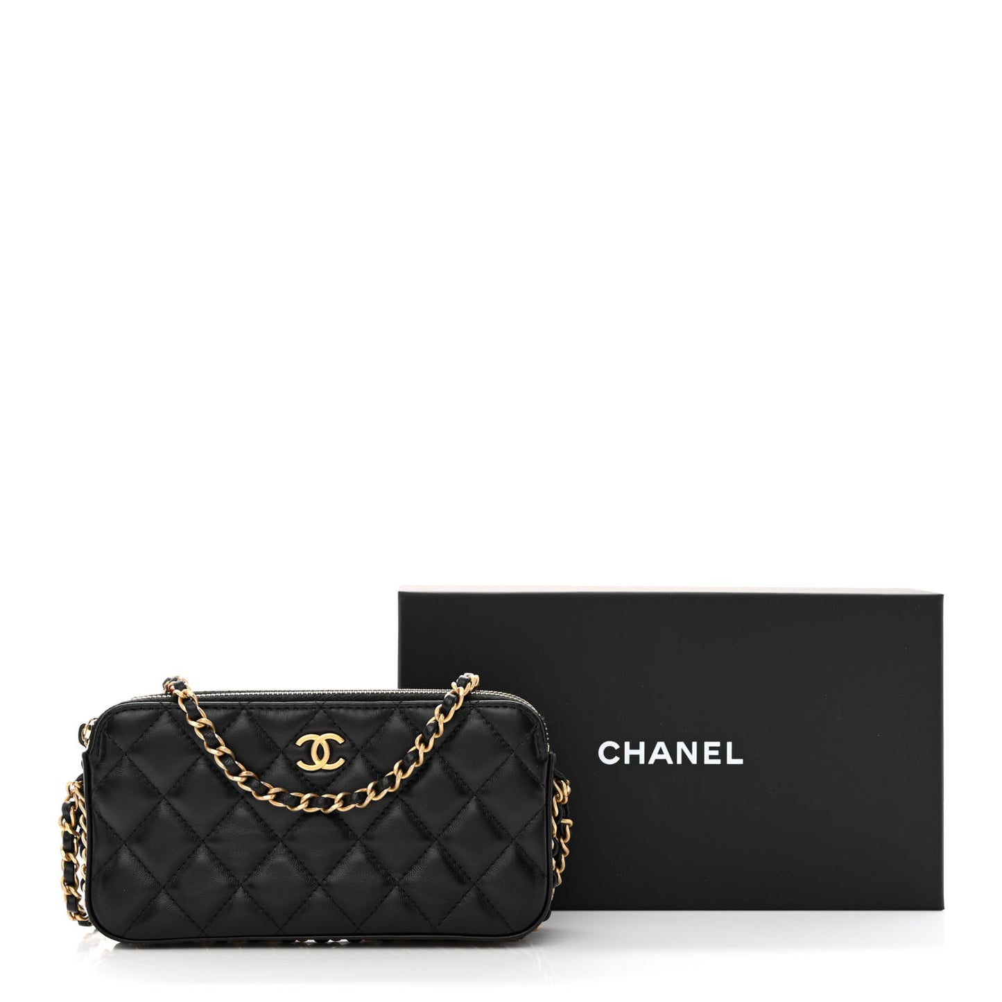 Lambskin Quilted Small Clutch With Chain Black