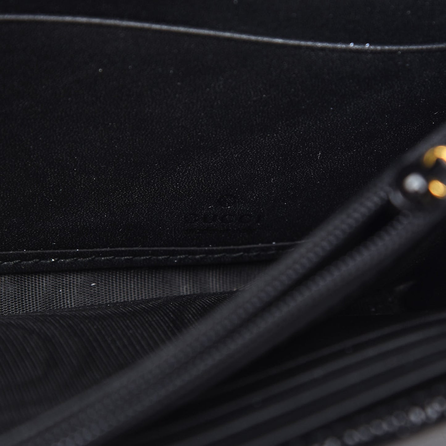 Suede Patent Web Ophidia Wallet On Chain Black