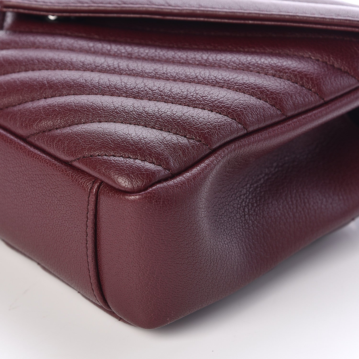 Saint Laurent Sheepskin Matelasse Chevron Medium College Bag Rouge Legion 10 of 11