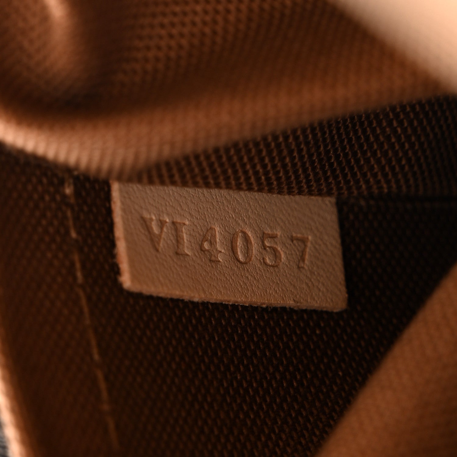 Louis Vuitton Monogram Batignolles 7 of 10