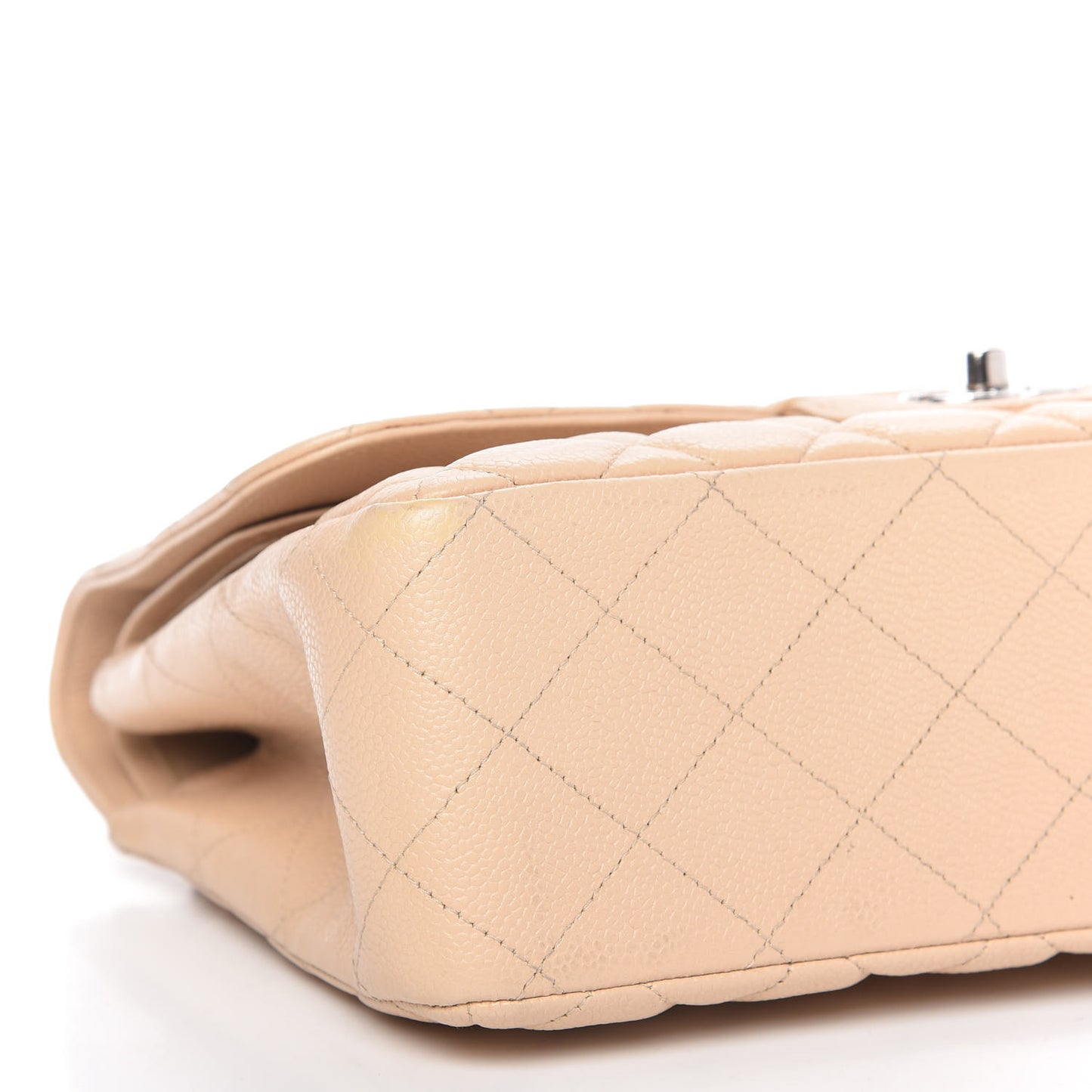 Caviar Quilted Jumbo Double Flap Beige Clair