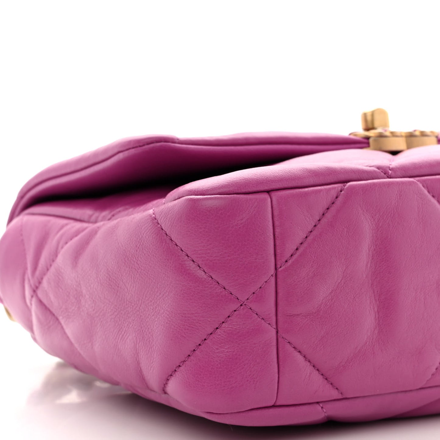 Lambskin Quilted Medium Chanel 19 Flap Purple