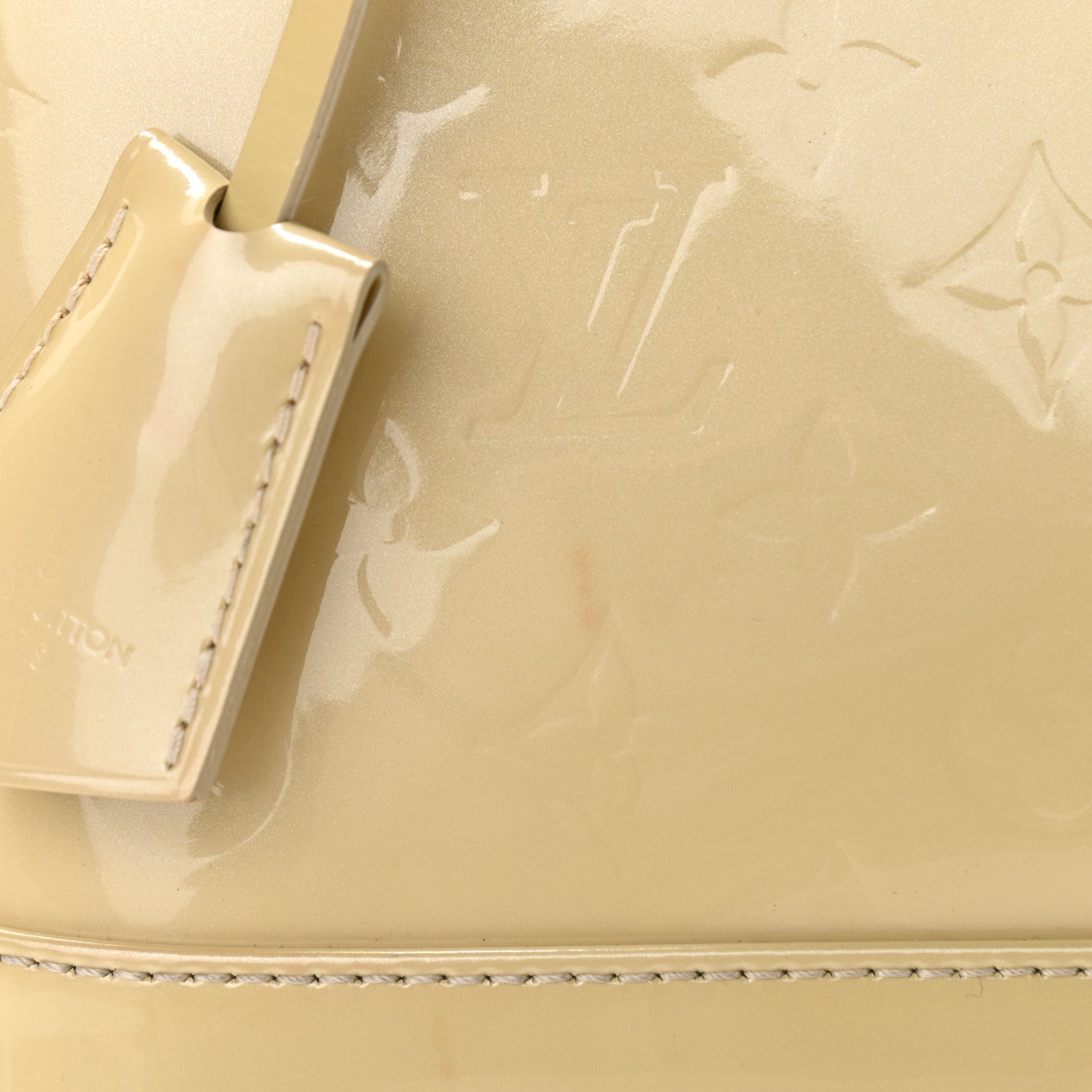 Louis Vuitton Vernis Alma PM Blanc Corail 16 of 16