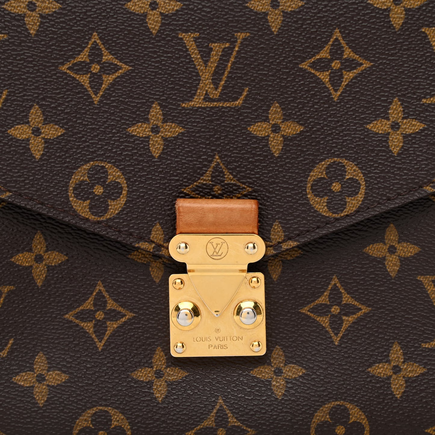 Monogram Pochette Metis