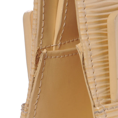 Louis Vuitton Epi Croisette GM Vanilla 11 of 16
