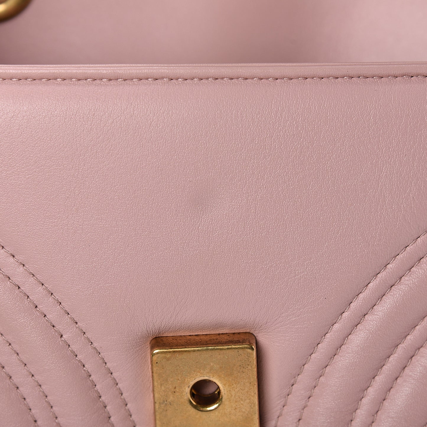 Calfskin Matelasse Mini GG Marmont Shoulder Bag Perfect Pink