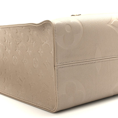 Louis Vuitton Empreinte Monogram Giant Onthego MM Tourterelle 7 of 8