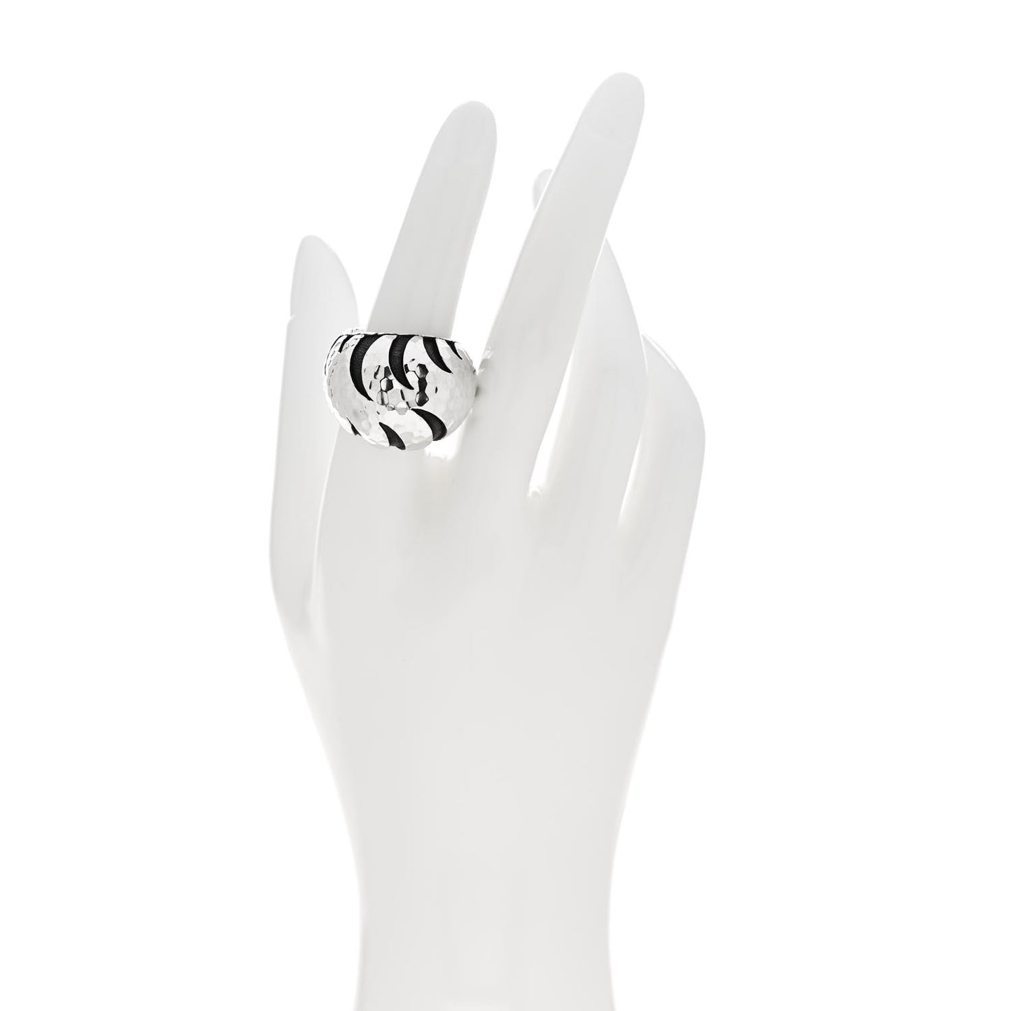Sterling Silver Palu Macan Hammered Dome Ring 54 7