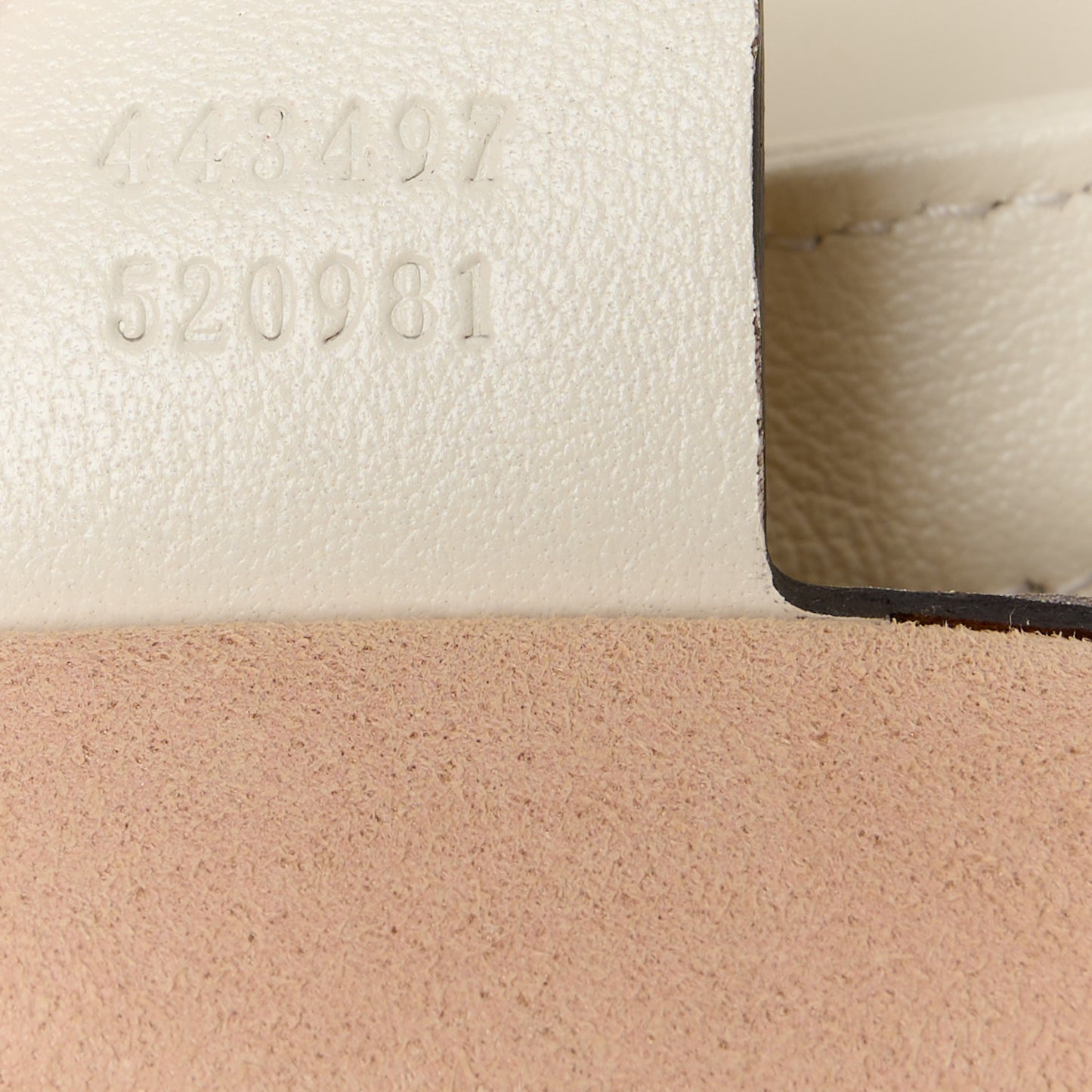Vintage Effect Calfskin Matelasse Diagonal Small Torchon GG Marmont Shoulder Bag Blue Agata Mystic White