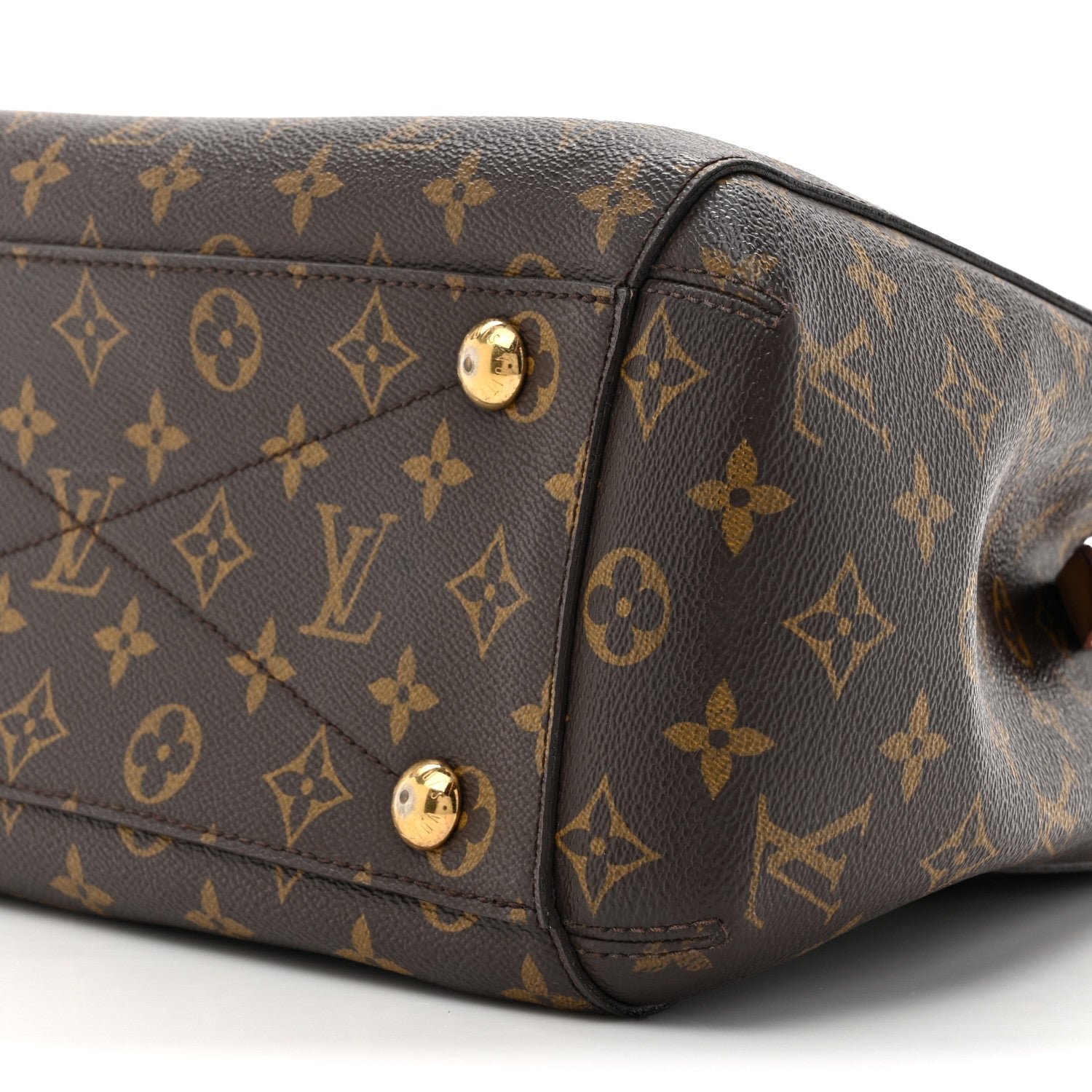 Louis Vuitton Monogram Montaigne MM 9 of 21