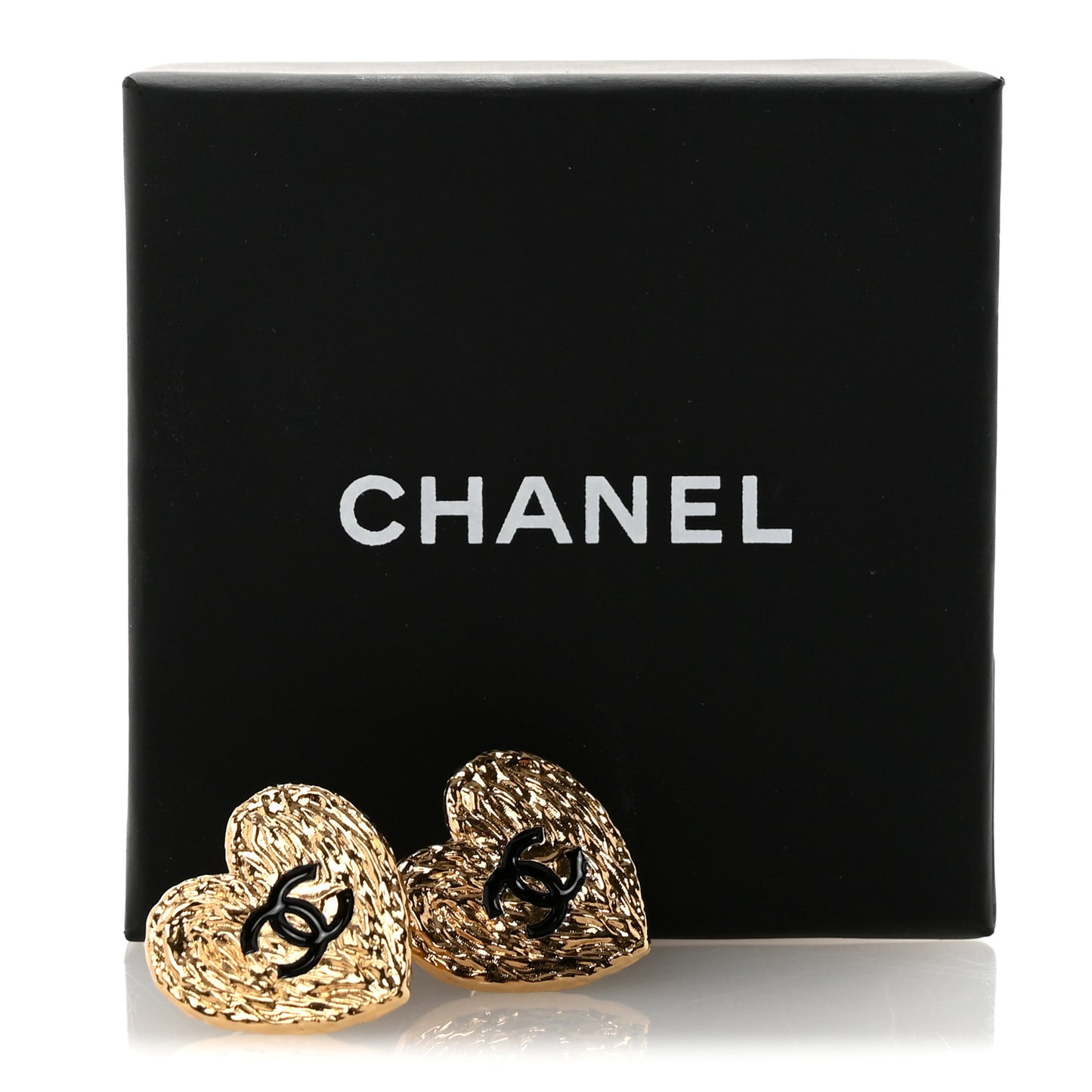 Metal Enamel CC Heart Earrings Gold Black